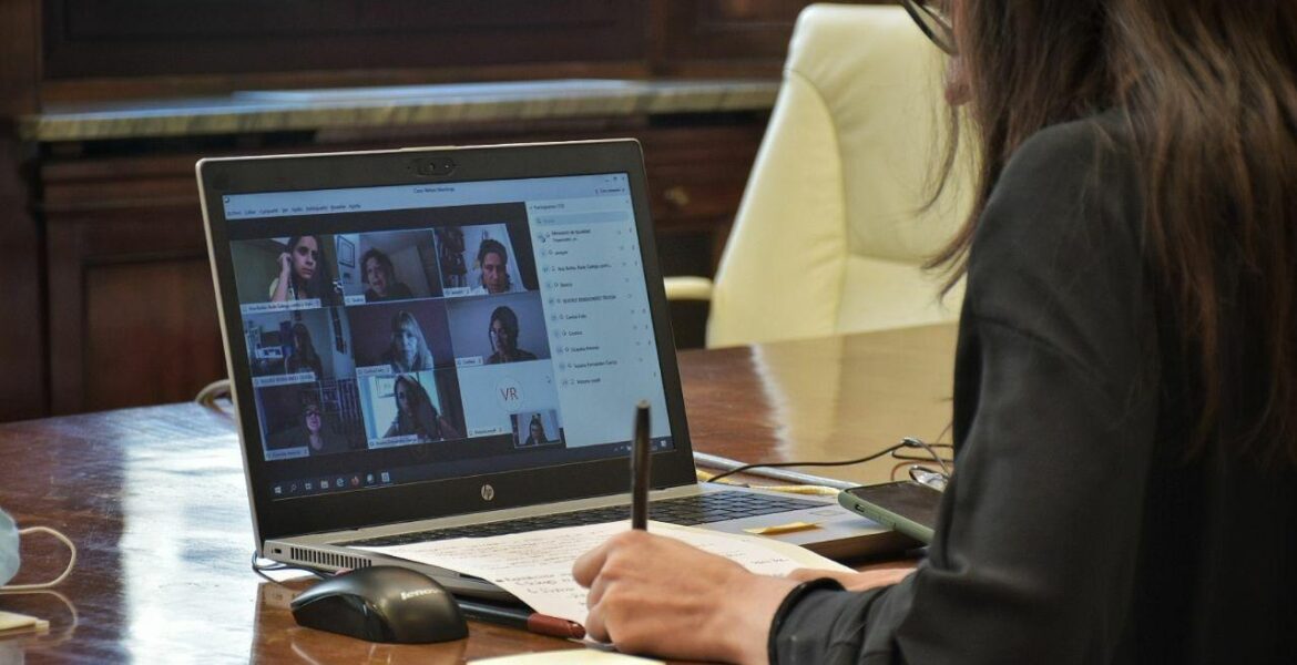 reunión ministra Igualdad